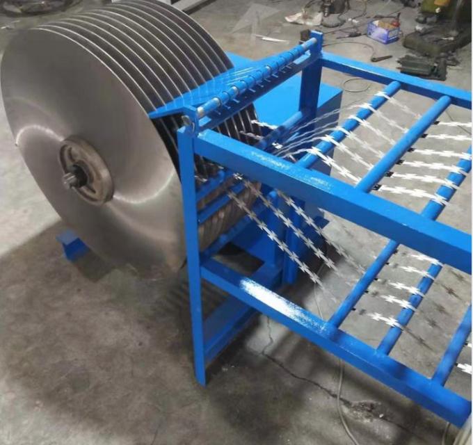 380V Frontier Defense 2.5mm Razor Barbed Wire Machine