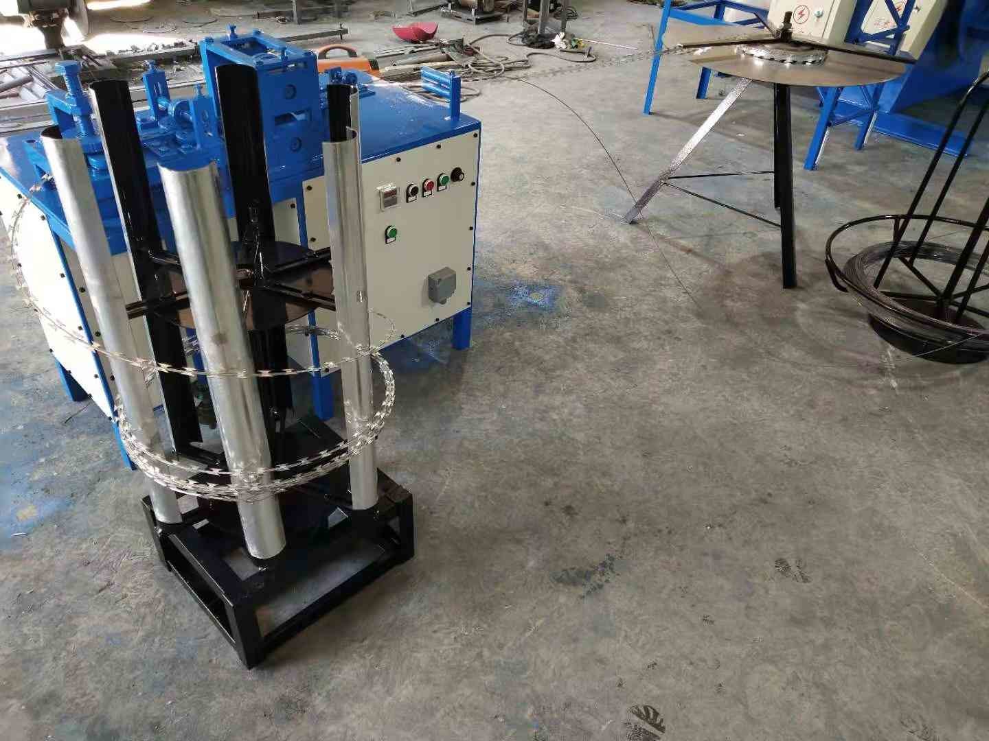 Step Motor BTO 22 BTO 28 Shaving Blade Making Machine , Razor Blade ...