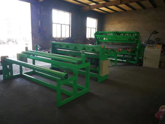 Green Color Winding Cross Wire Mesh Fence Making Machine
